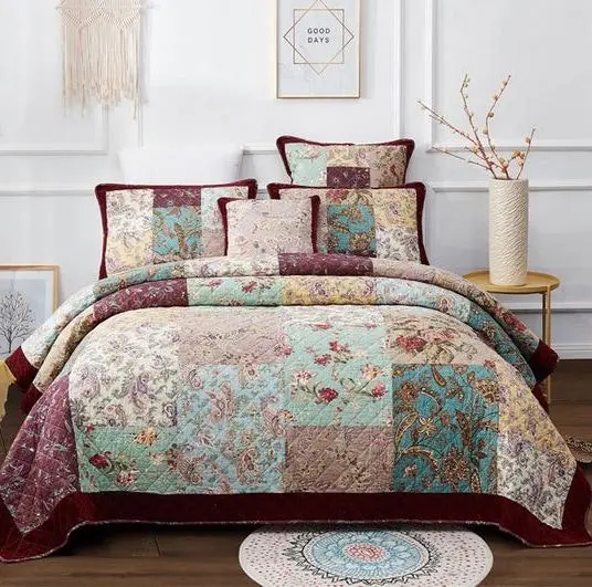 Dramatic Floral Bedspread set by Classic Quilts