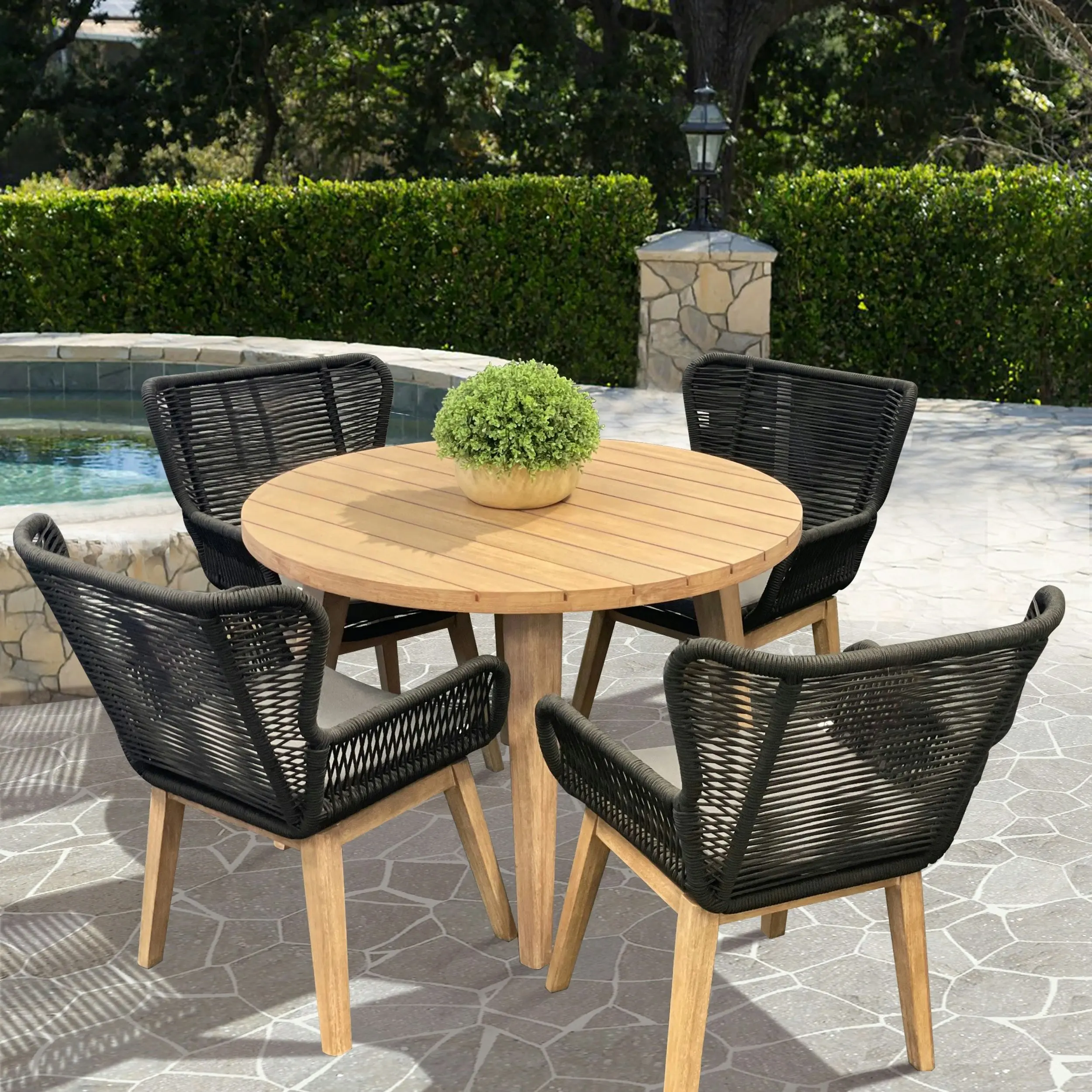 Stud Set of 2 Outdoor Dining Chair