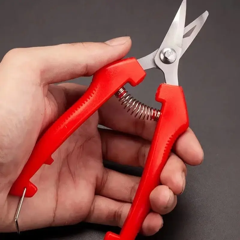 Fine shears for cuttings delicate plants and propagation