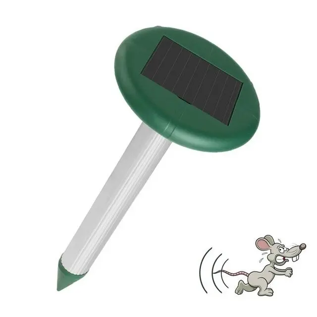 2 PCS Ultrasonic Solar Snake Repeller. Range 60 meters diameter.