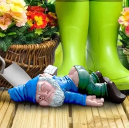 Funny Drunk Dwarf Garden Gnome Statue Garden Decor