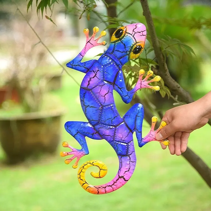 43cm Metal Gecko Lizard Hanging Garden Wall Statue Decor