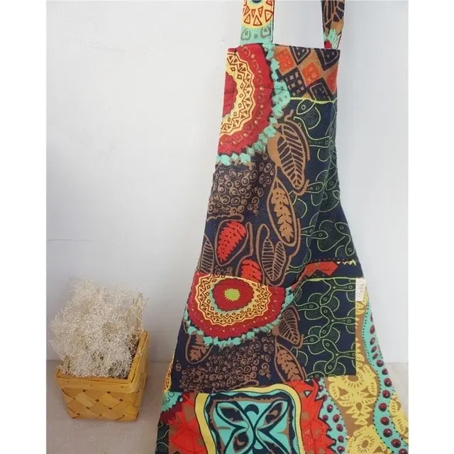 Vibrant Print Apron with Pocket. 6 Colors, 75 x 60cm