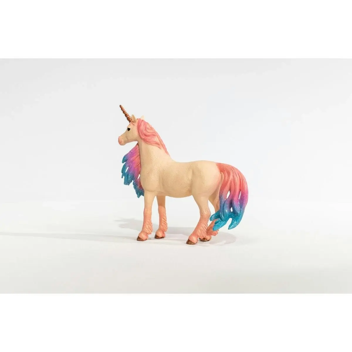 Schleich - Marshmallow Unicorn Mare Fantasy Figurine