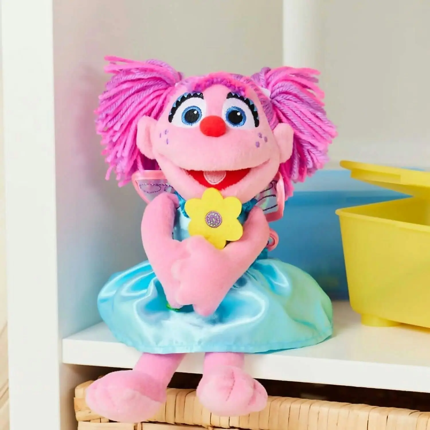 Sesame Street - Abby Cadabby Holding Flower Soft Toy 28cm - Jasnor