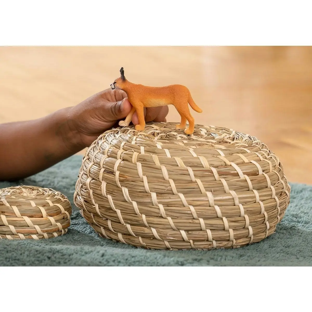 Schleich - Caracal Female Big Cat Figurine