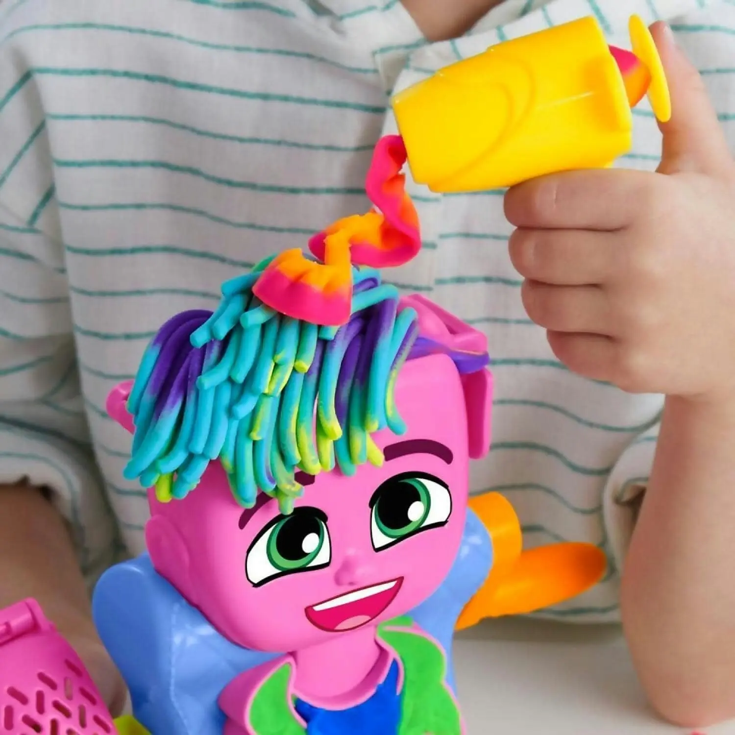 Play-doh - Hair Stylin Salon Playset Pretend Play Toy Set For Kids Ages 3+