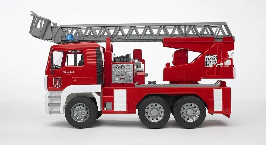 Bruder - Fire Engine Man Tga With Selwing Ladder  1:16 Scale