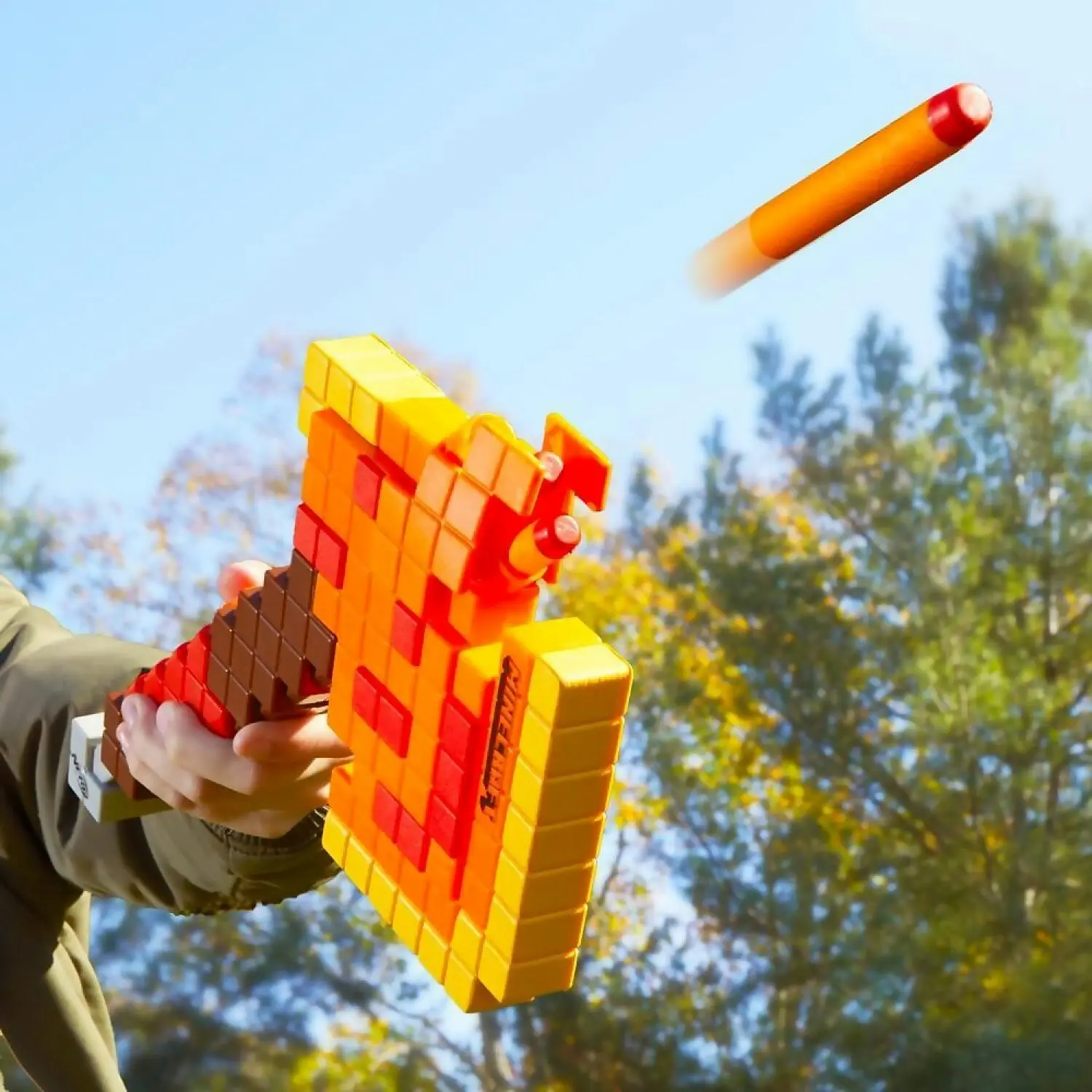 Nerf - Minecraft Firebrand Dart Blasting Axe 6 Nerf Elite Foam Darts