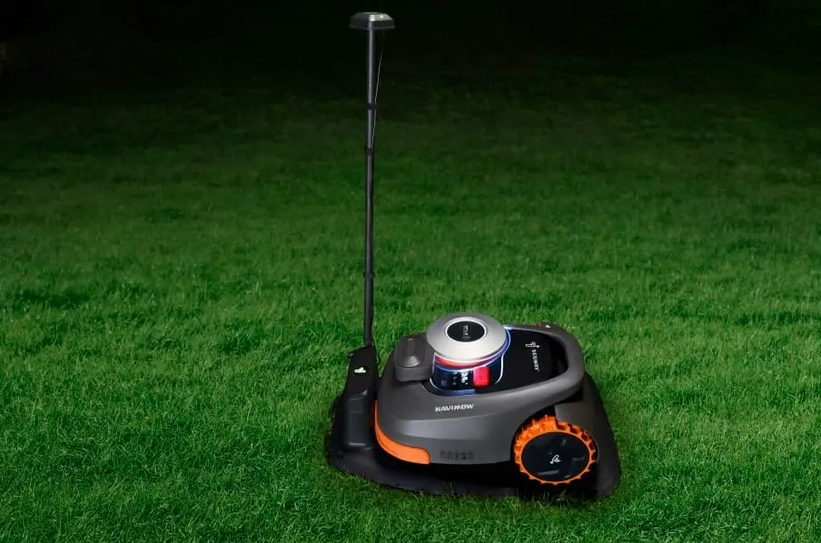 Segway Navimow H3000a-vf Robotic Lawnmower