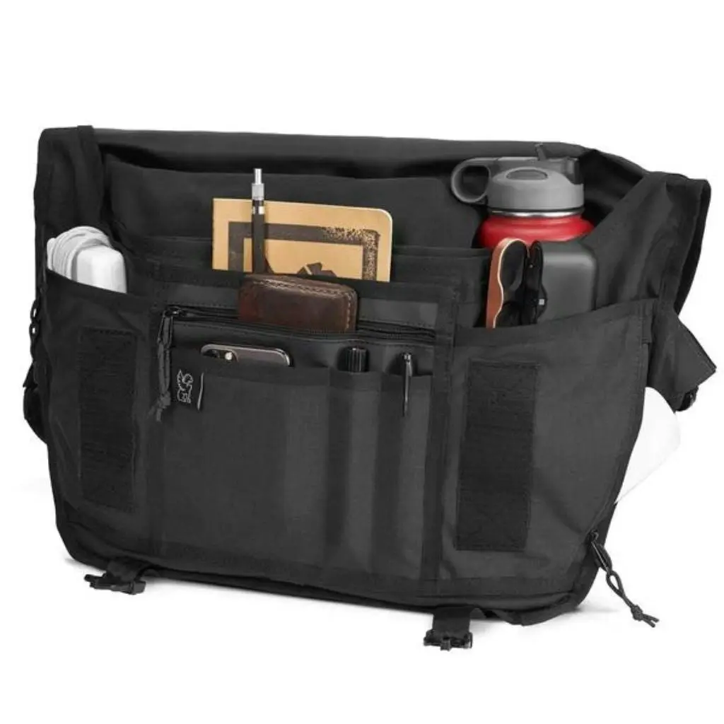 chrome Buran lll Messenger Shoulder Bag - Black