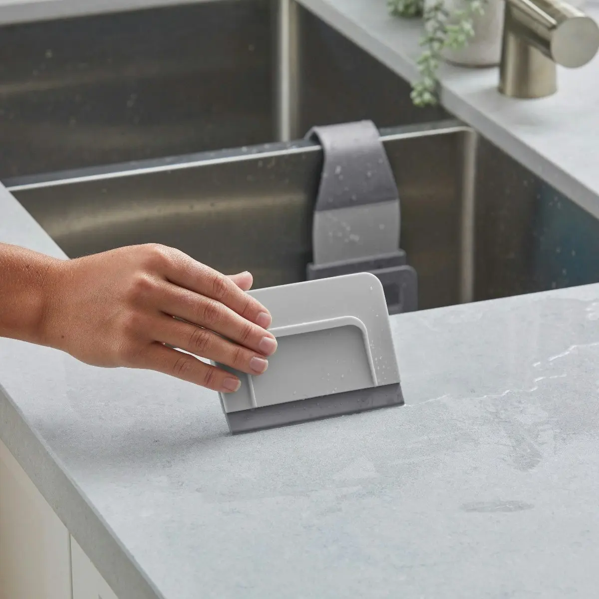 Grand Designs Kitchen Sink Caddy with Squeegee - Grey