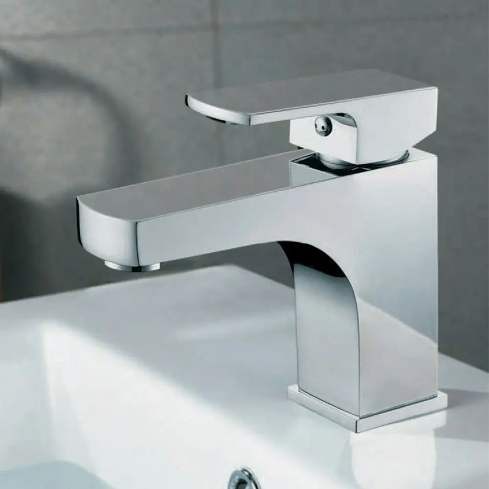 Aguzzo Terrus Single Lever Basin Mixer - Polished Chrome