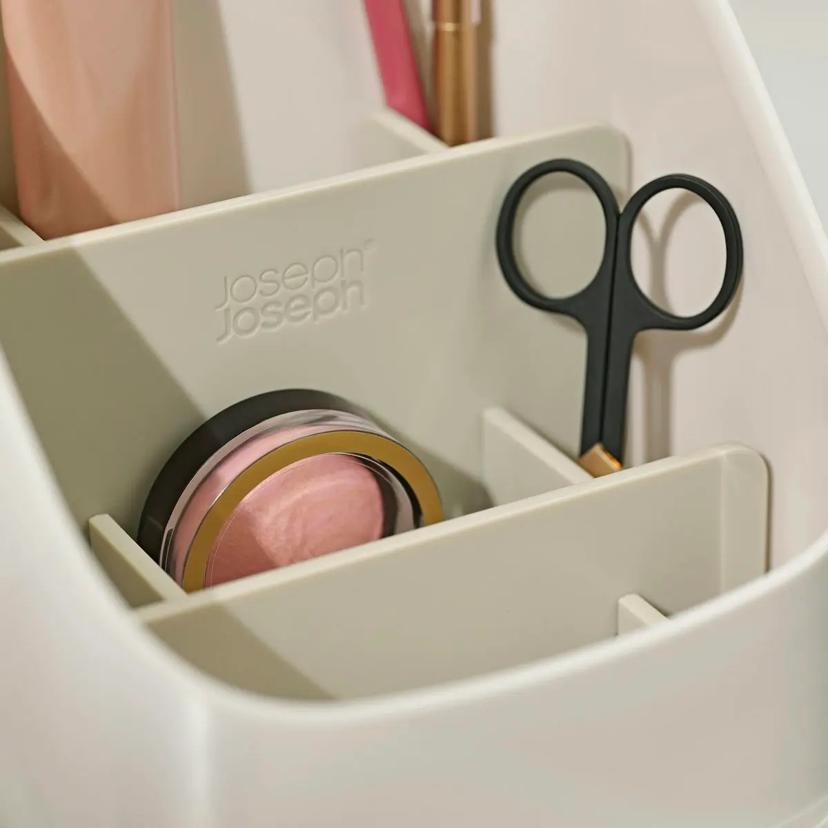 Joseph Joseph Viva Pedestal Mirror with Cosmetic Organiser - Shell