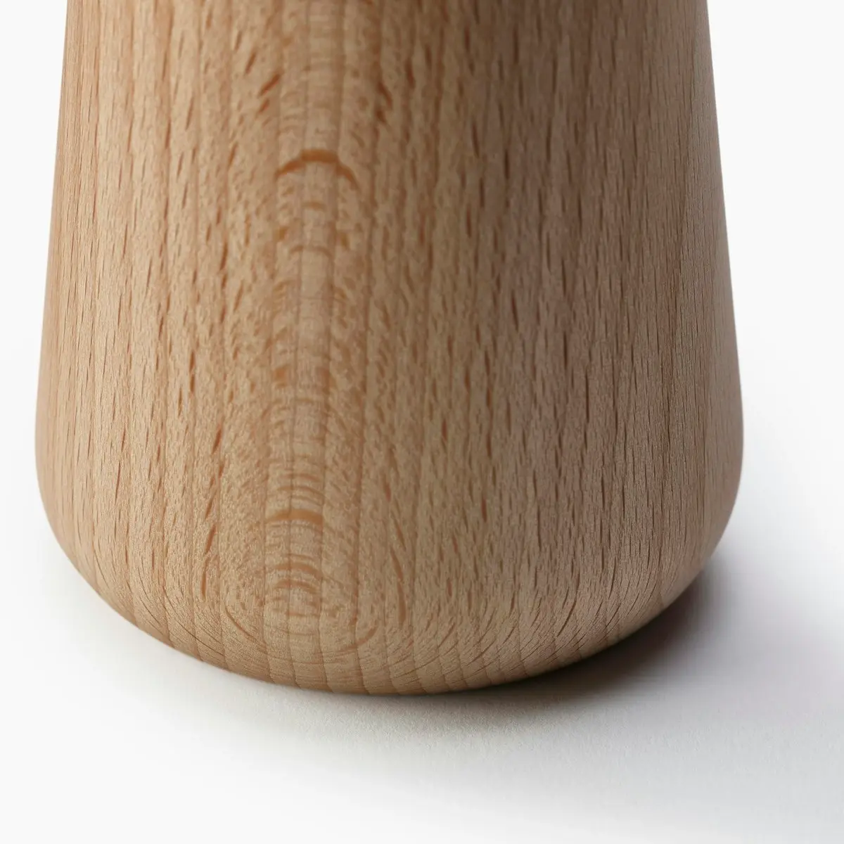 Joseph Joseph Milltop Wood No-spill Pepper Mill - Beech