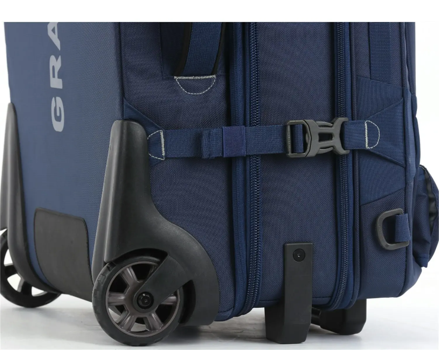 Granite Gear Wheeled Duffle With Waist Strap Suitcase Luggage Tote Check In Sofecase G2226 Blue