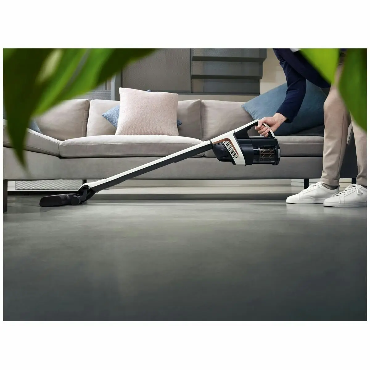 Miele Triflex HX2 Bagless Stick Vacuum