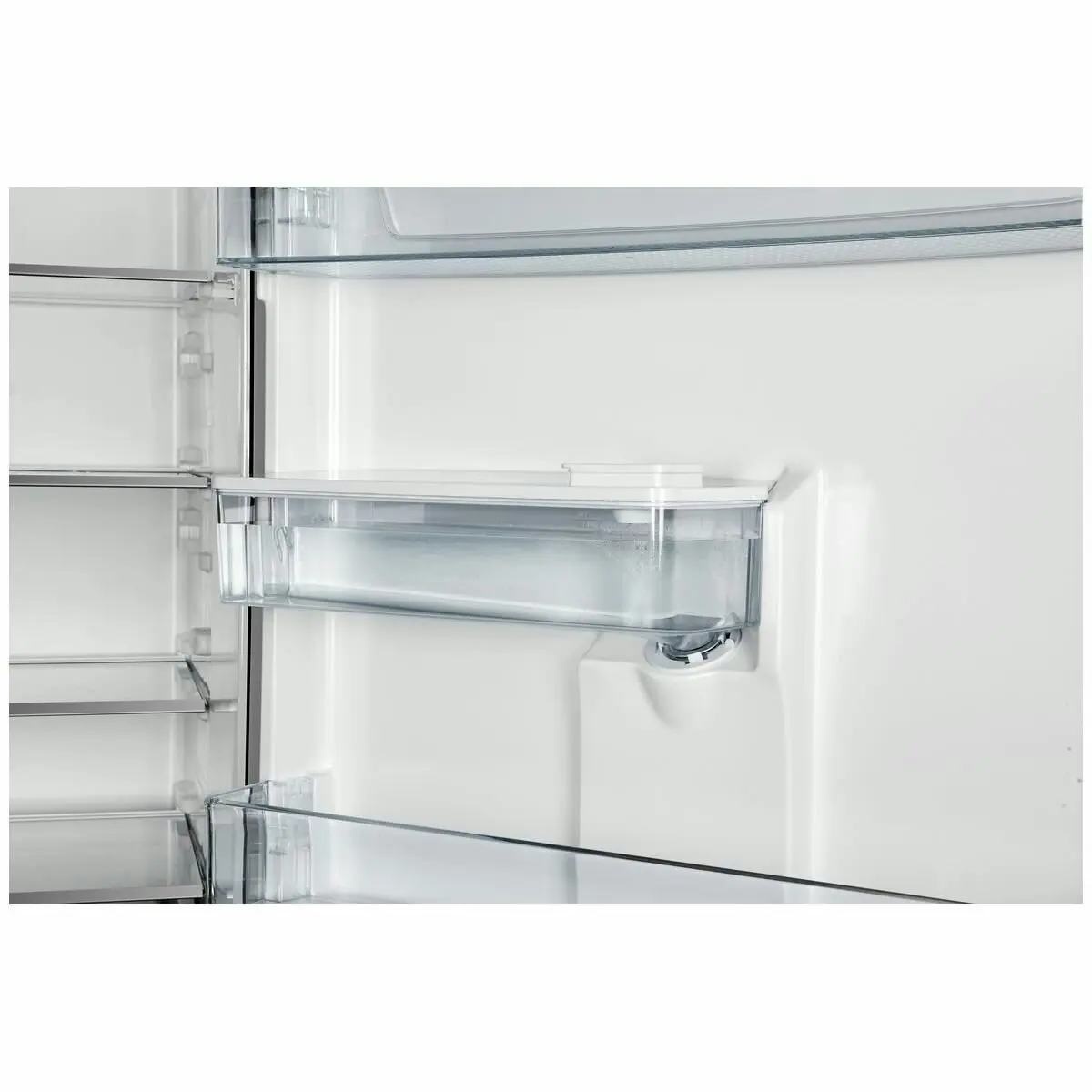 Hisense 482L PureFlat Bottom Mount Refrigerator