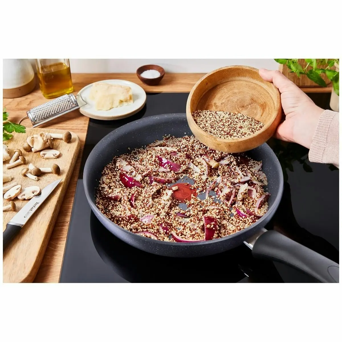 Tefal 28cm Healthy Chef Non-stick Induction Frypan