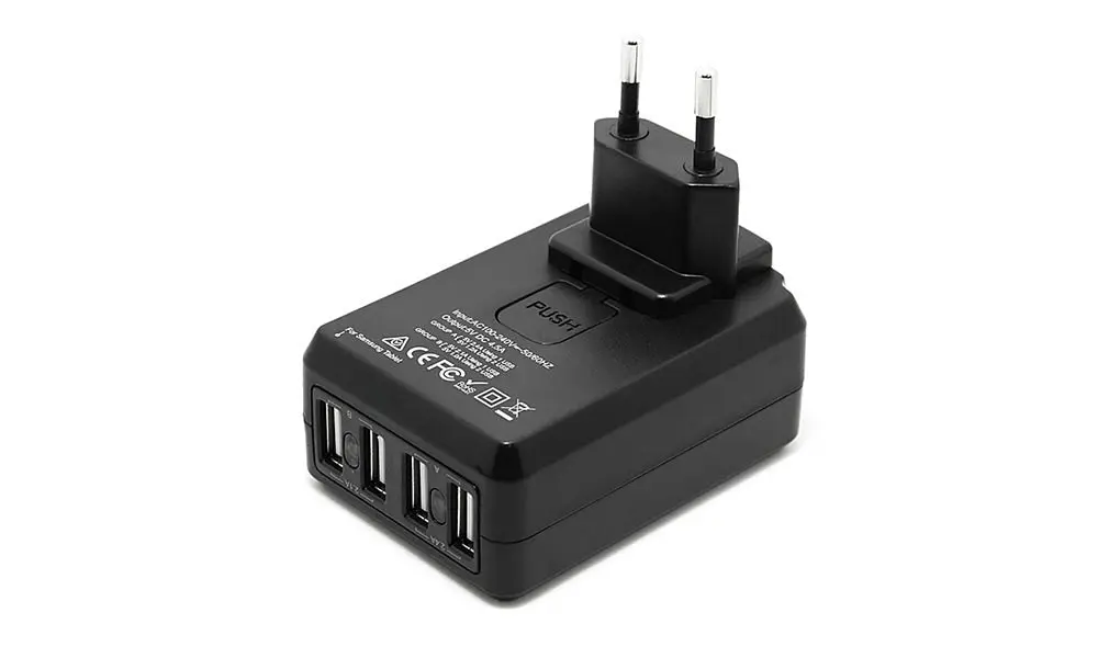 Mozbit 4.5A 4-Port USB Travel Wall Charger