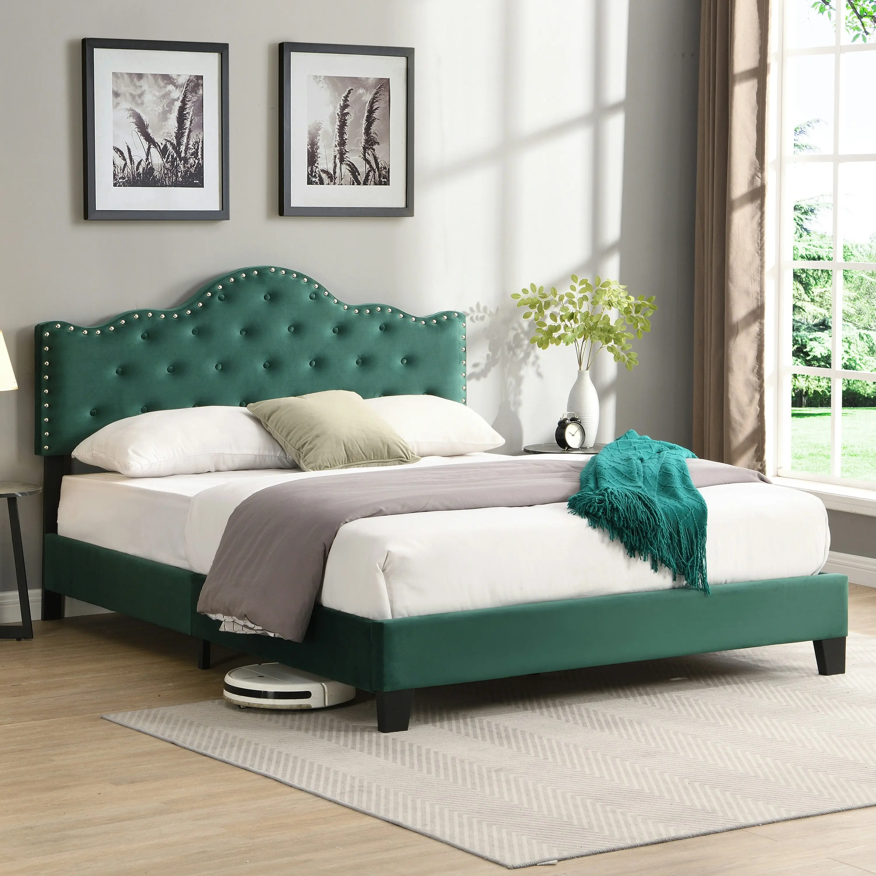 IHOMDEC Upholstered Velvet Button Tufted Crown Shape Queen Size Bed Frame Green BEF05