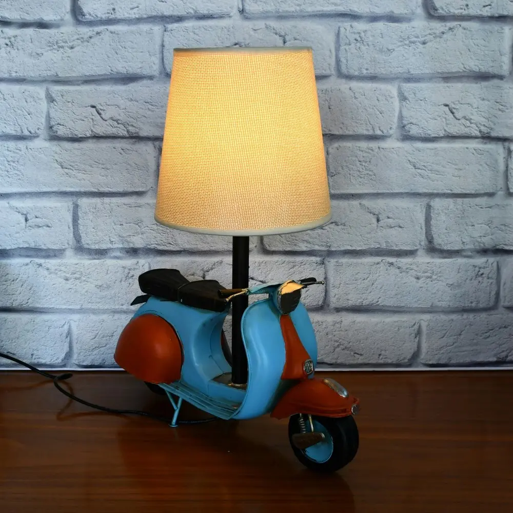 Auto Petit USB LED Desk/Table Lamp Scooter 29x34cm Retro Home Décor Blue/Red