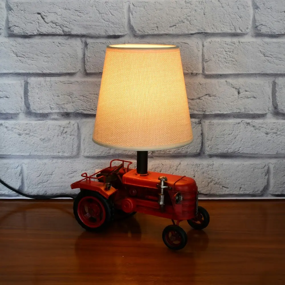 Auto Petit USB LED Desk/Table Lamp Tractor 17.5x25.5cm Retro Home Décor Red