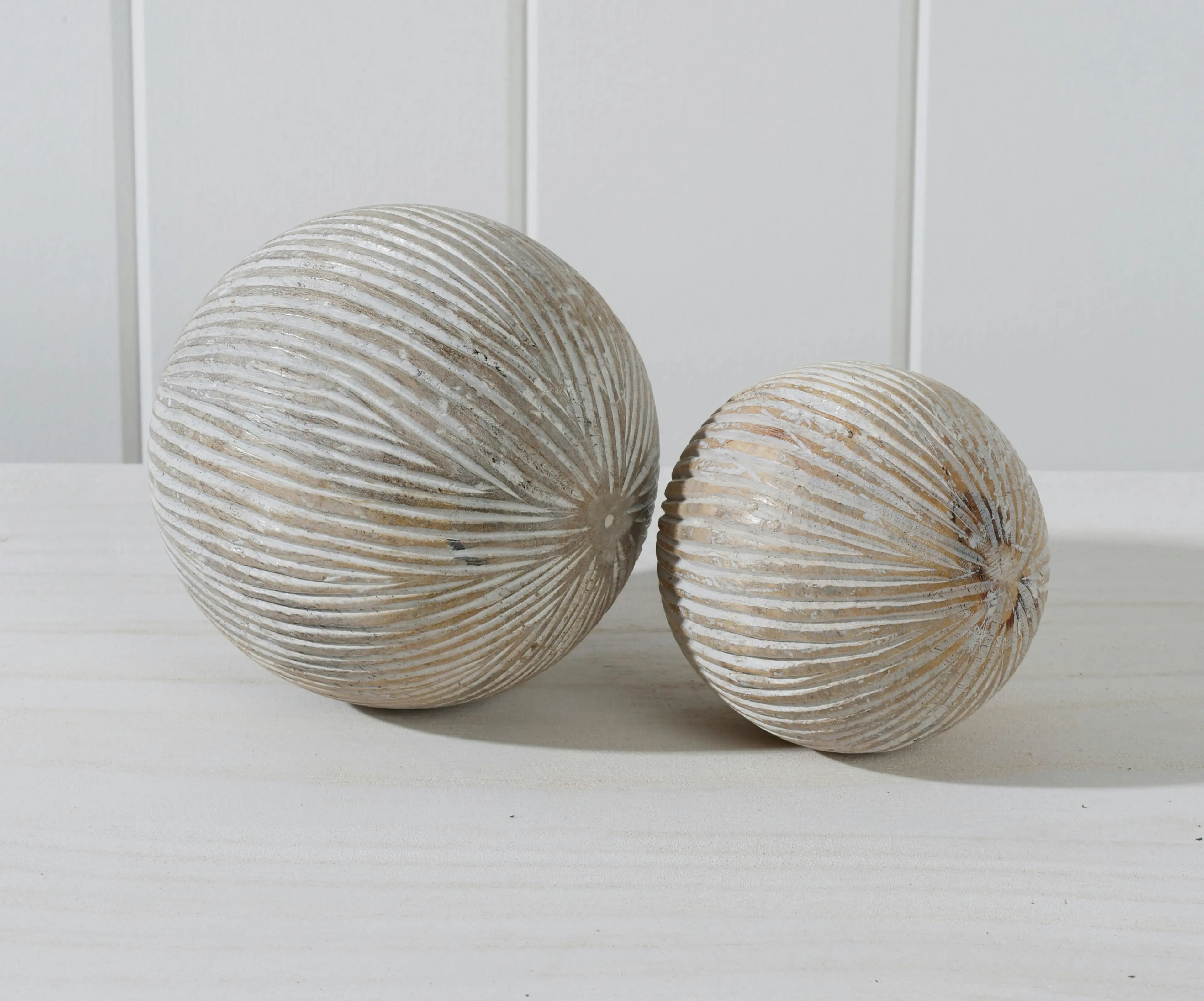 10cm Cyrus Decor Wooden Sphere