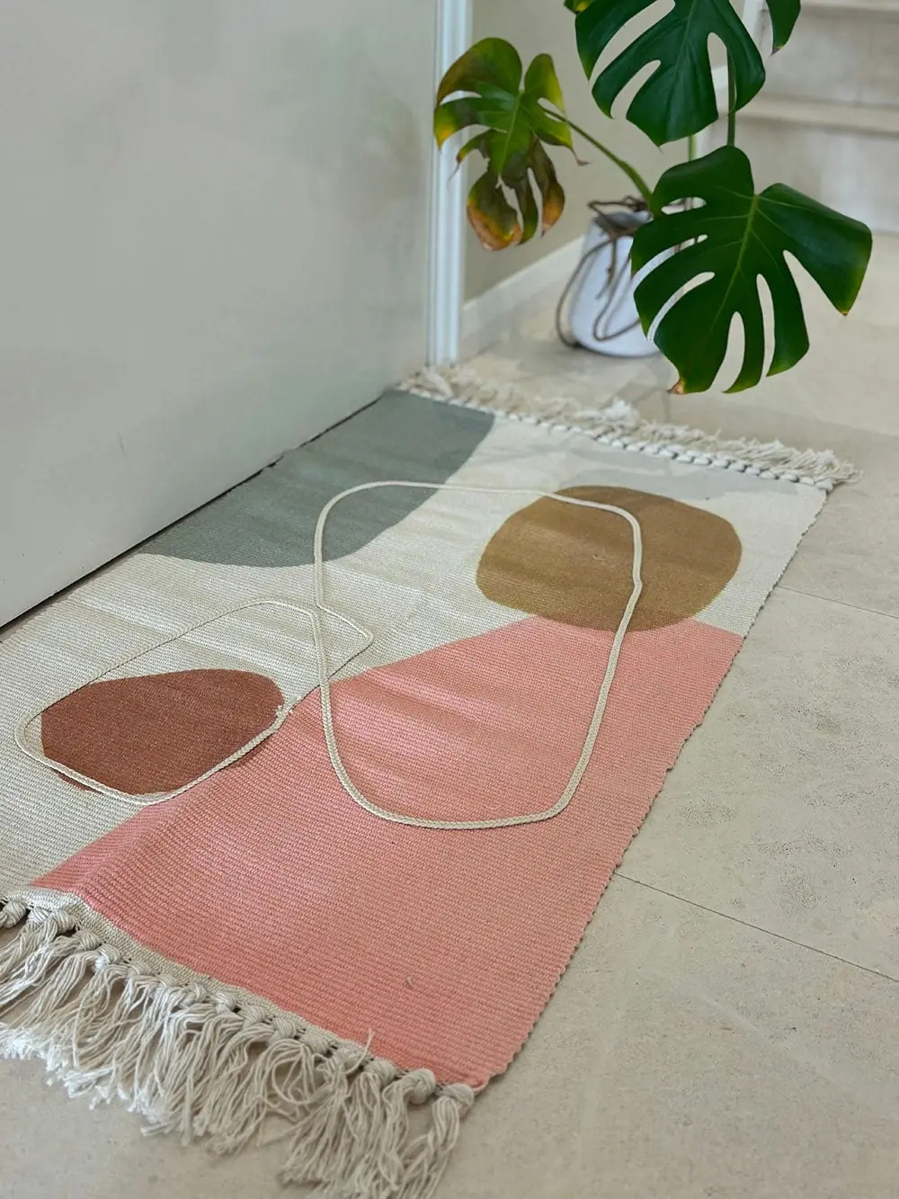 Valencia Pastel Tassel Rug 90 x 60 cm