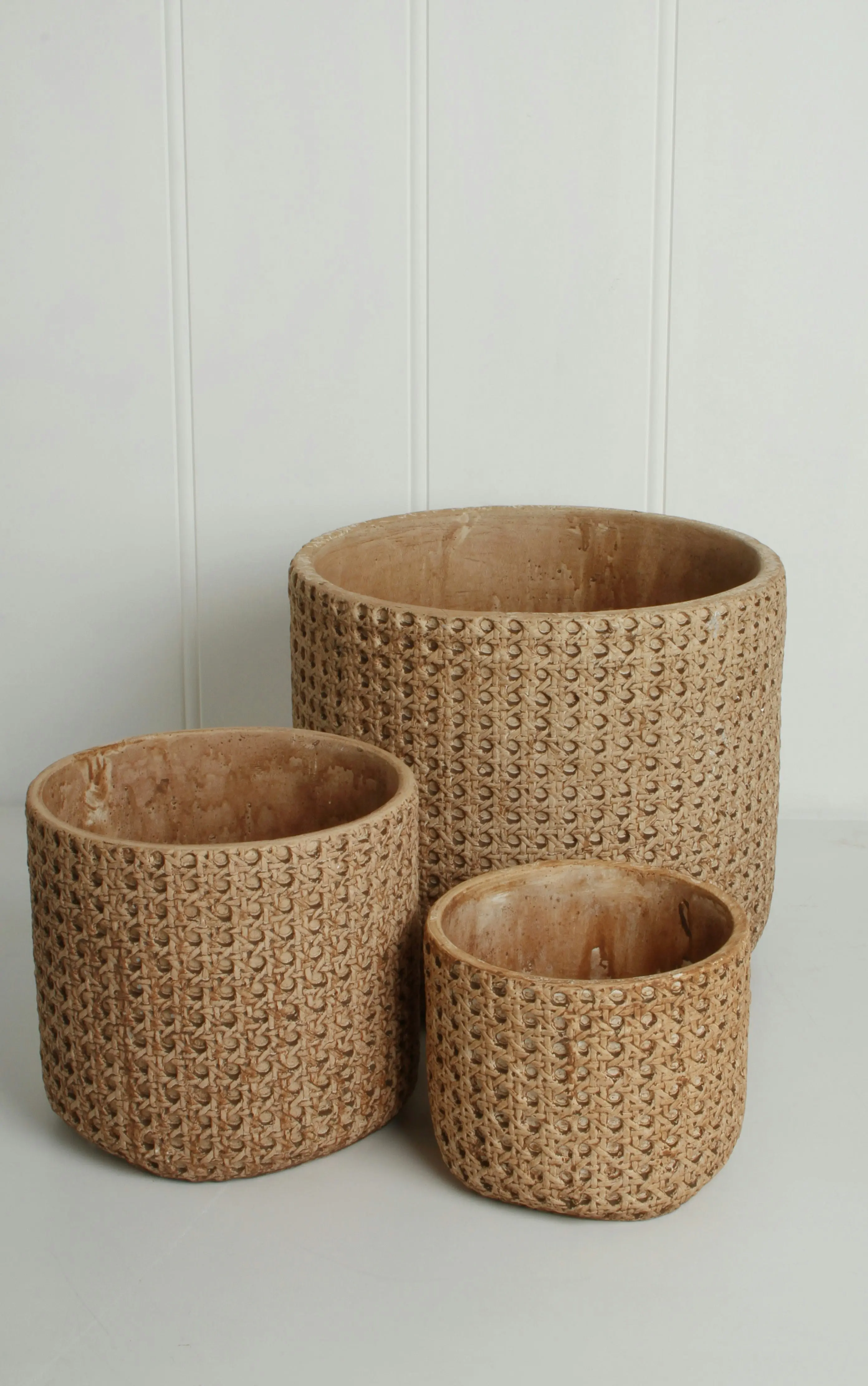 Igone Textured Cement Pot 26 x 24cm