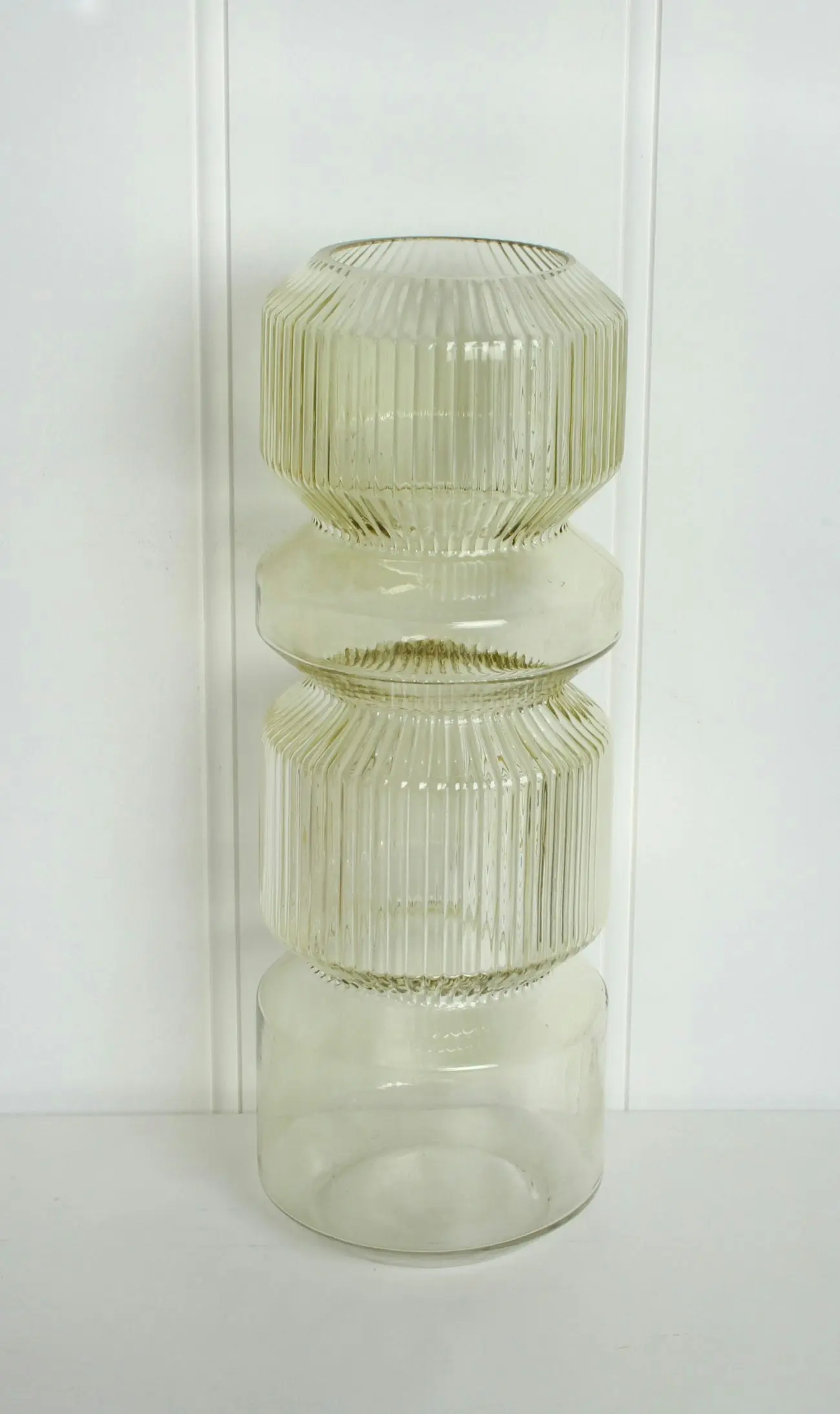 Bibo Ribbed Glass Cylinder Vase