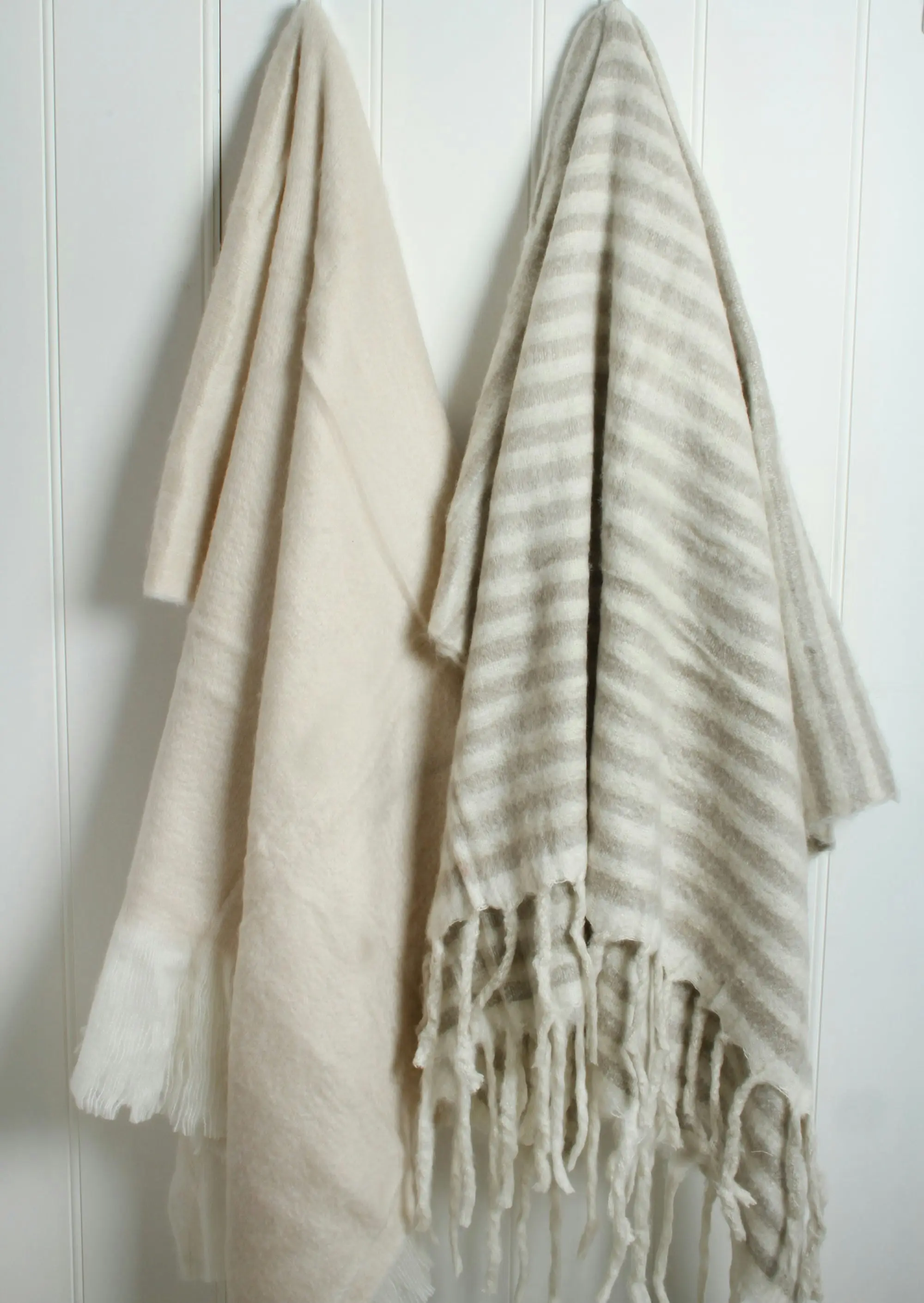 Ianthe Brushed Stripe Throw With Tassel