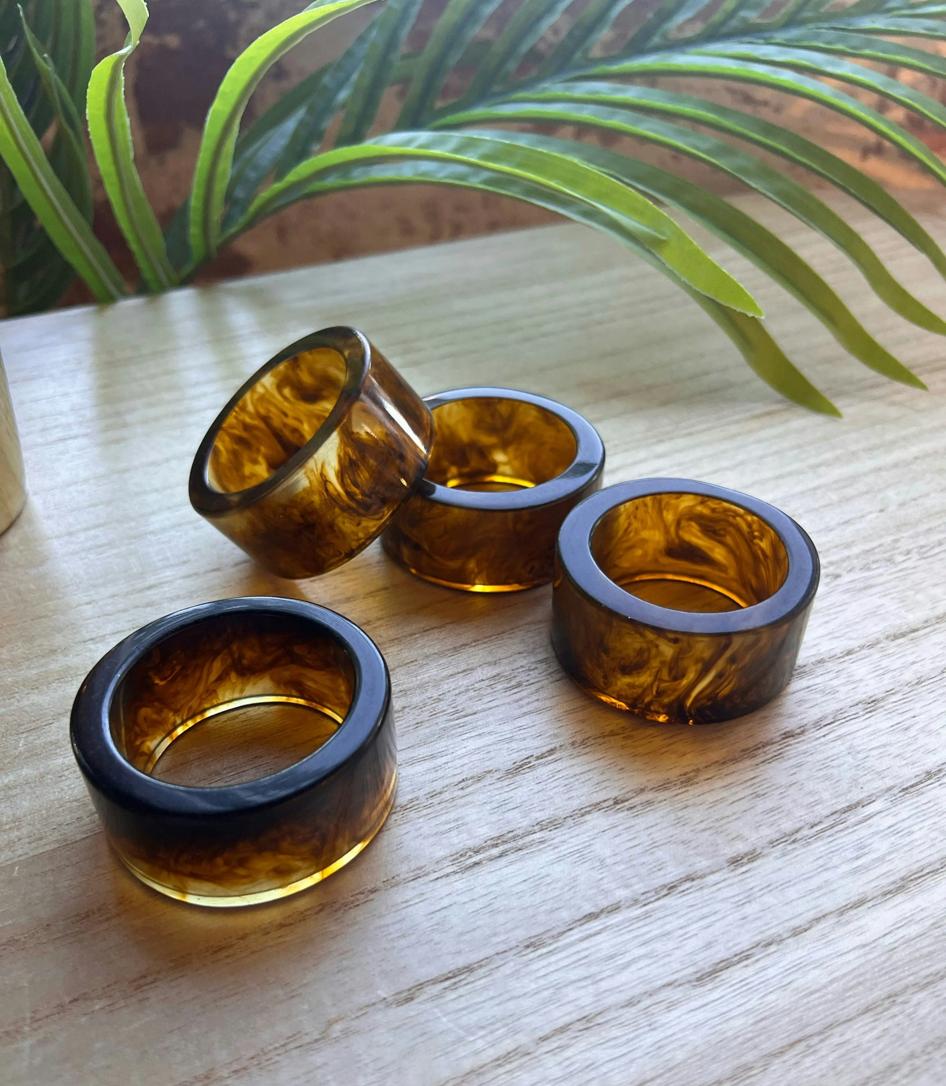 Ophelia Set of 4 Napkin Rings - Tobacco