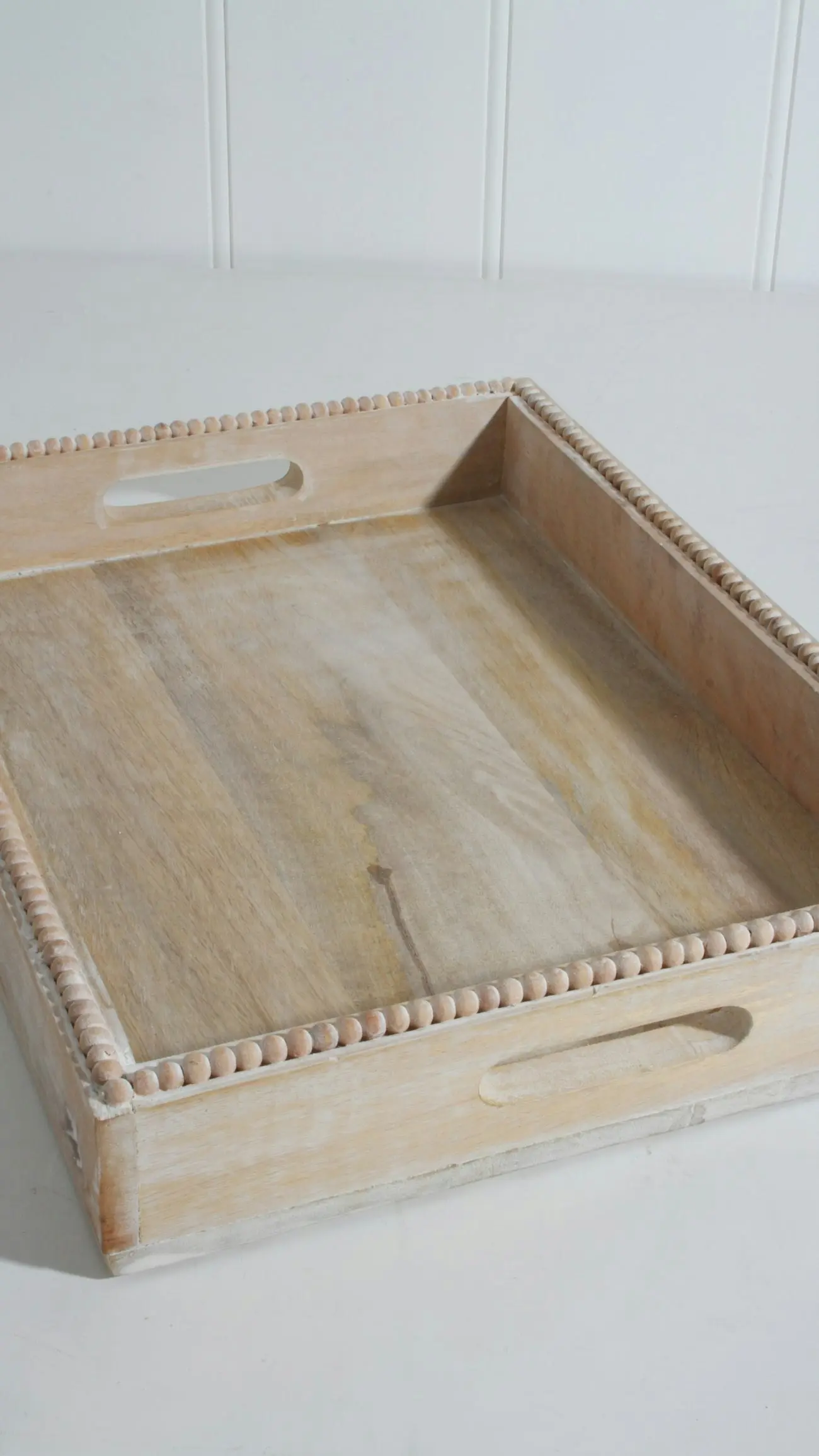 Bryony Cream Mango Wood Serving Tray