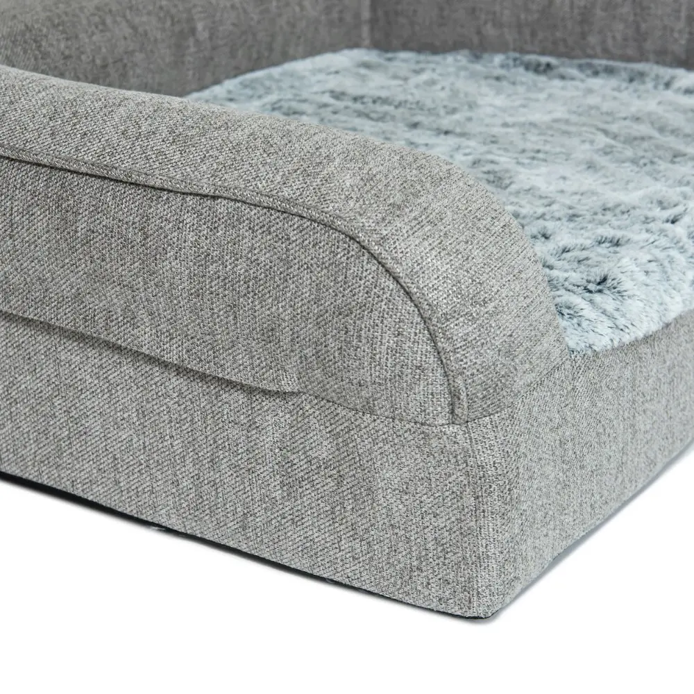 Superior Pet Goods Orthopaedic Dog/Pet Sofa Artic Faux Fur Small 80x60x22cm