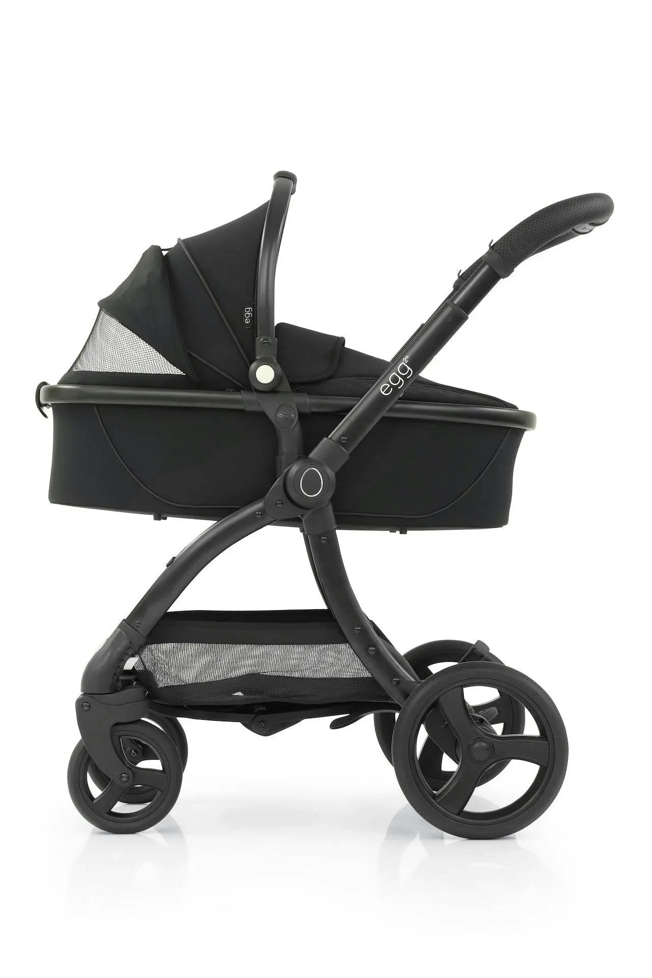 Love N Care |  Egg2 Carry Cot Monument - Just Black