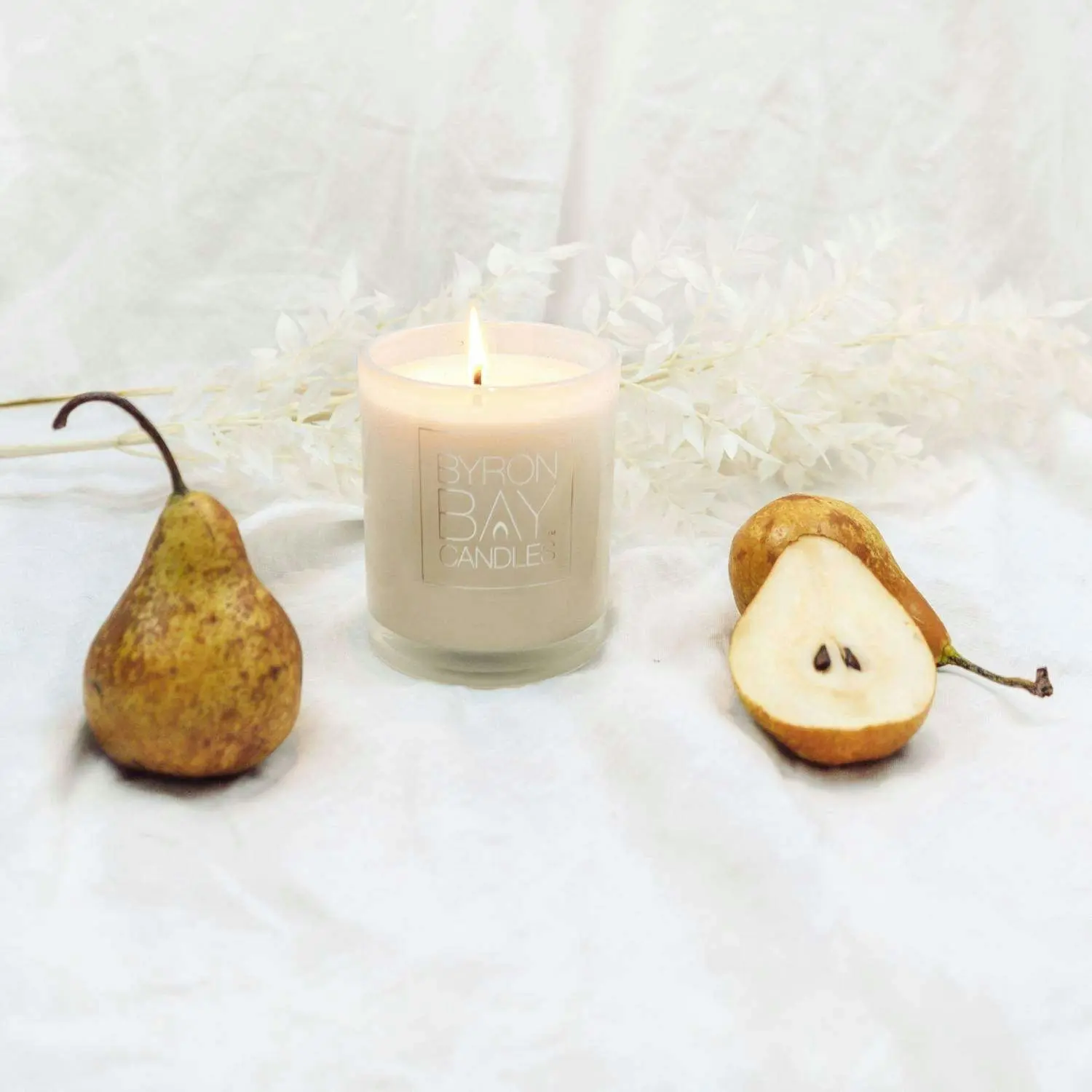 Byron Bay Candles | Scented Pure Soy Candle - 30 Hour - French Pear