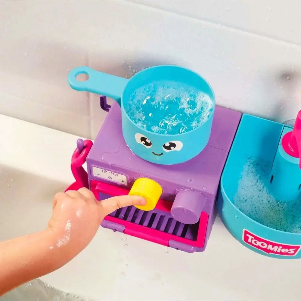 TOMY Toomies Kids/Children/Toddler Bubble & Bake Bathtime Kitchen Toy Set 18m+