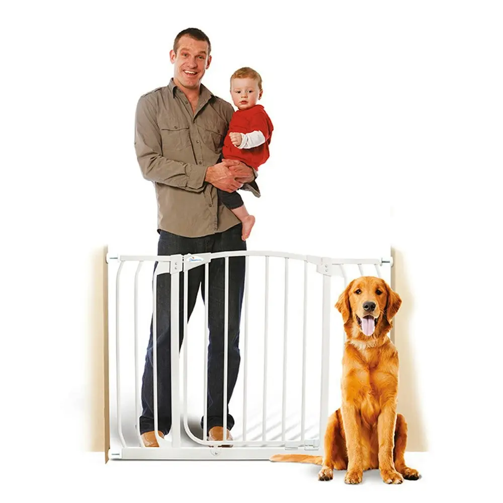 dreambaby Chelsea 108cm Xtra-Wide Hallway Auto-Close Security Safety Gate White