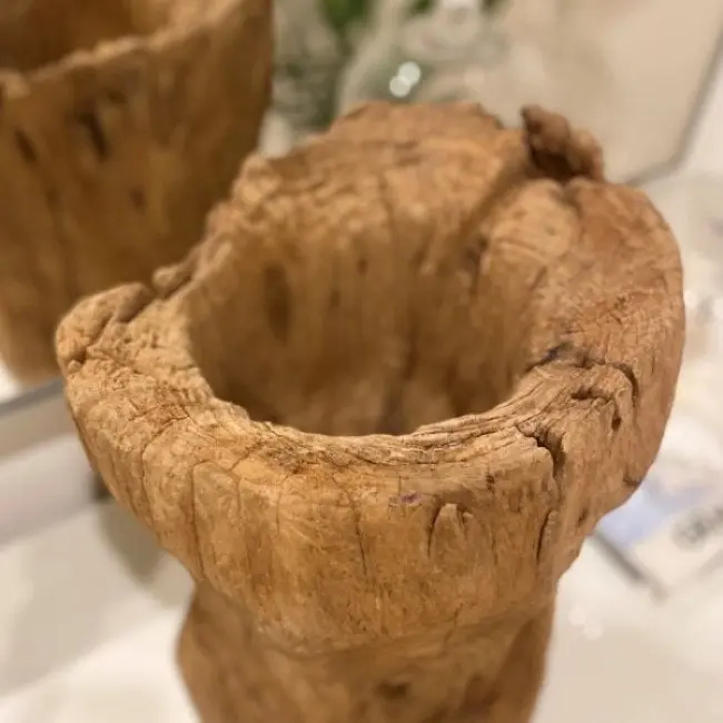 Club Santorini Attic Teak Pot