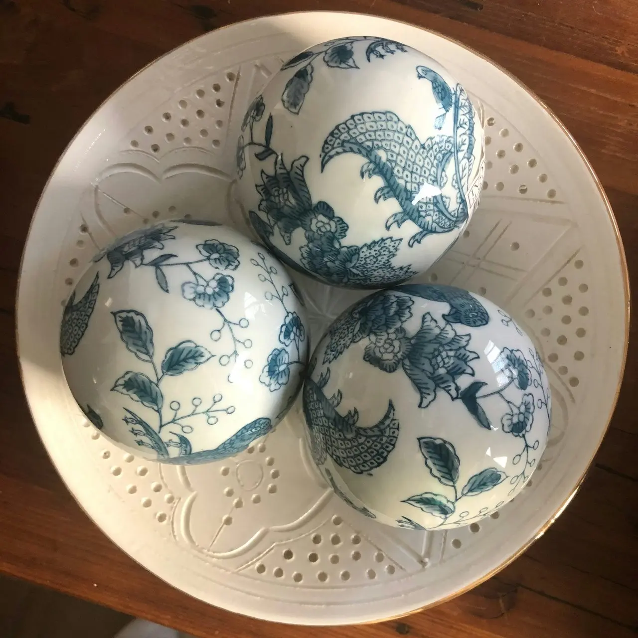 Club Santorini Chinoiserie Decorator Balls in Blue - Set of 4