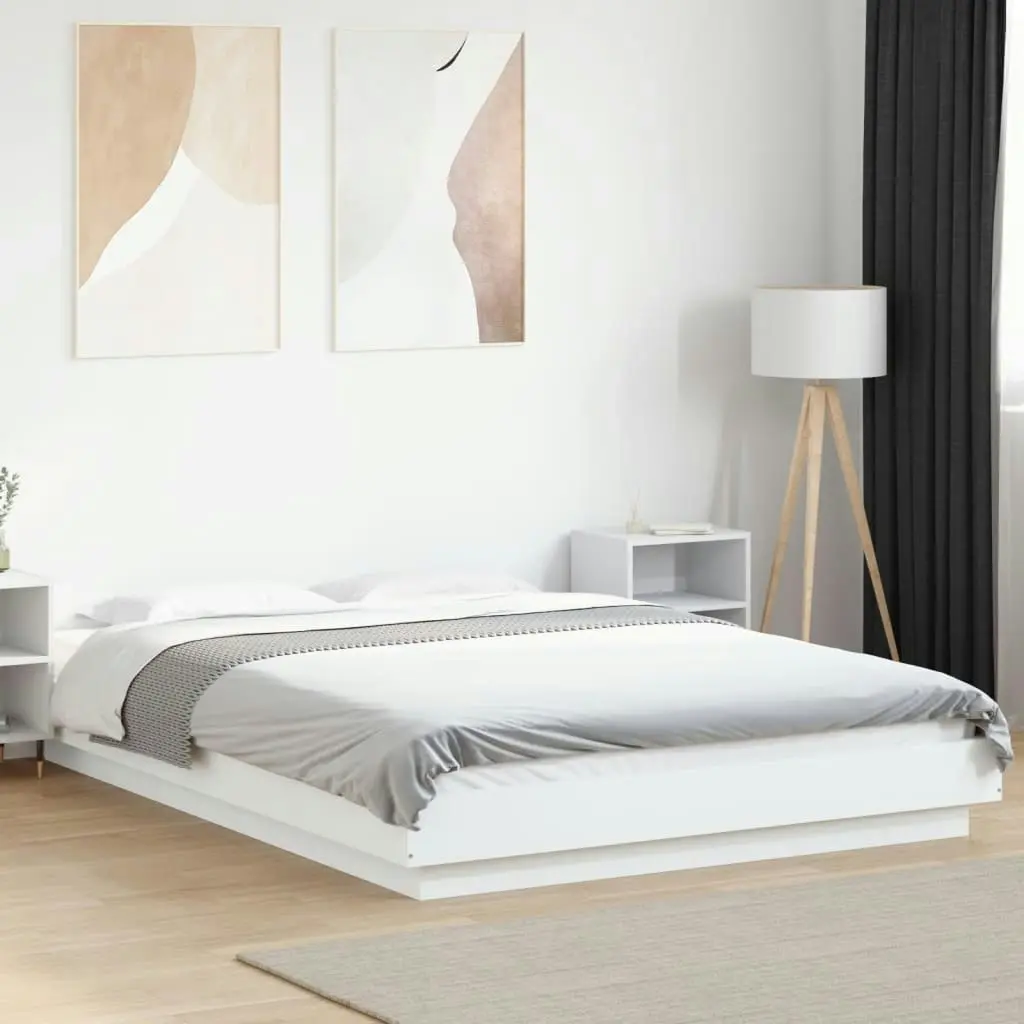 Bed Frame White 135x190 cm Engineered Wood 3281224