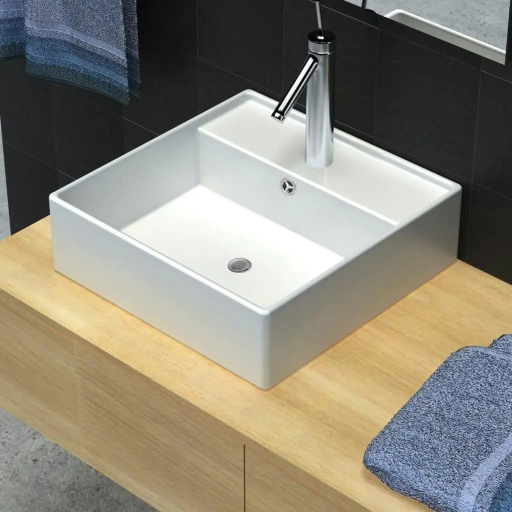 Ceramic Basin Square with Overflow and Faucet Hole 41 x 41 cm 140684