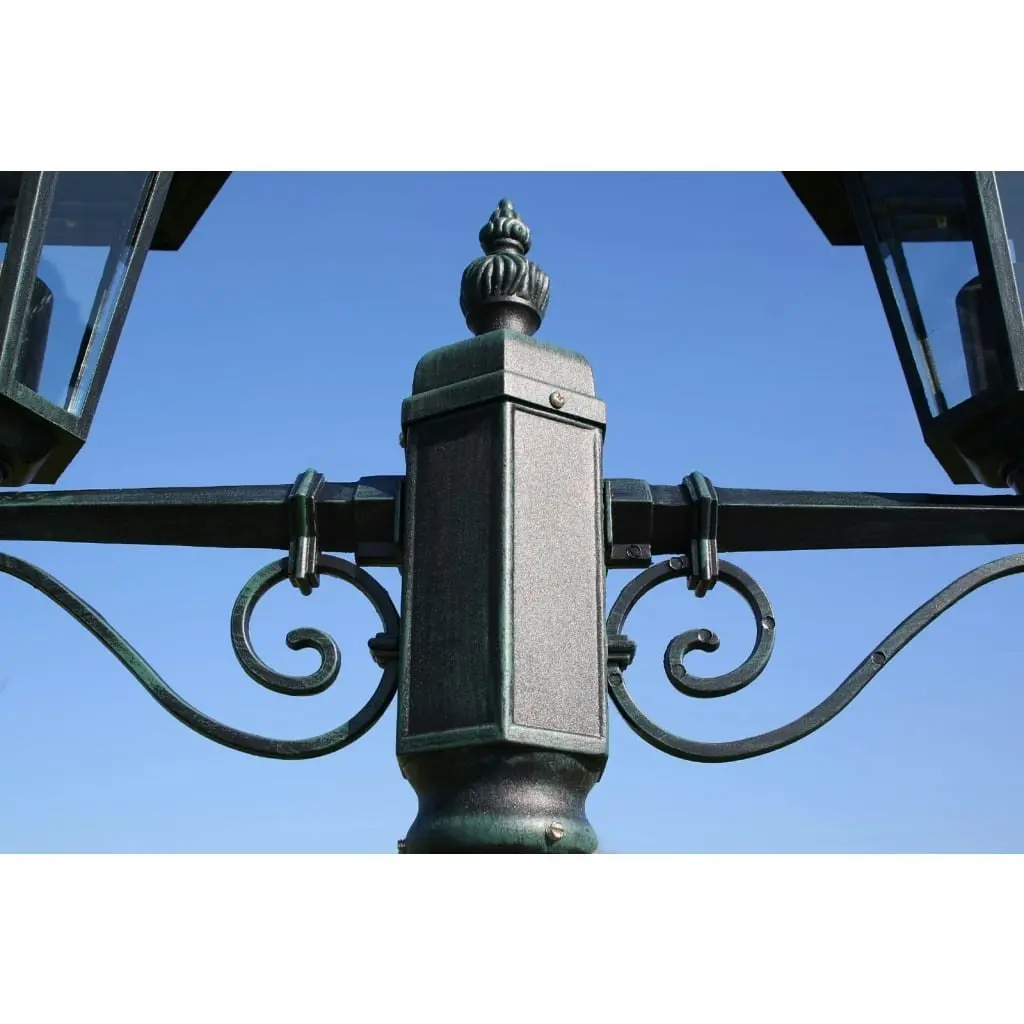 Garden Light Post 2-arms 215 cm Dark Green/Black Aluminium 40247