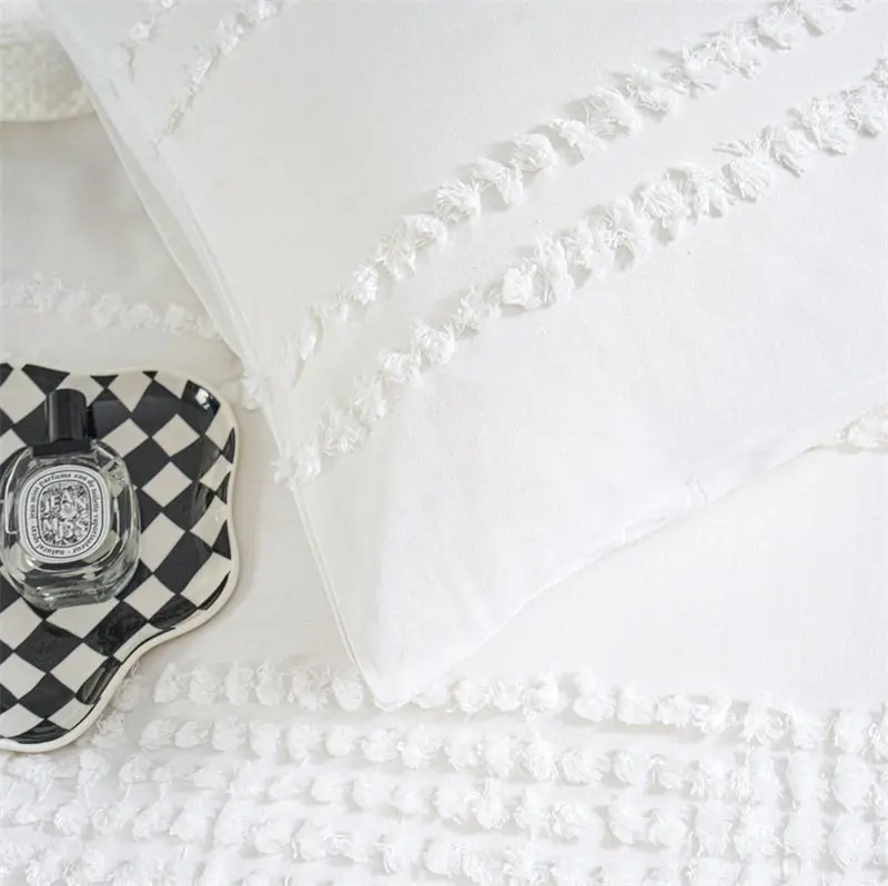 100% Cotton Tufted Stripe Pattern White Quilt Doona Duvet Cover Set