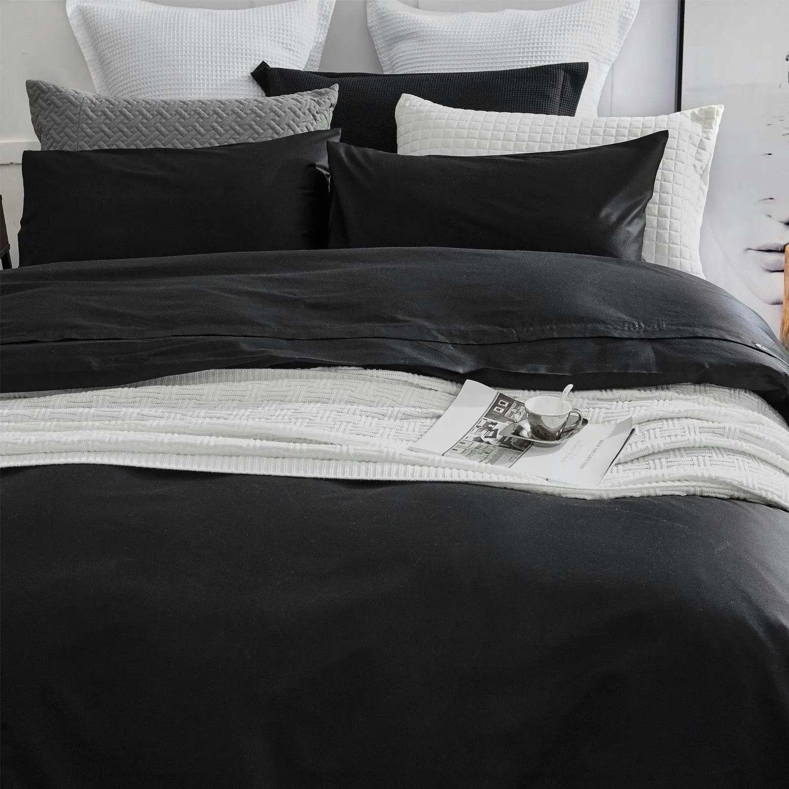 100% Cotton 650TC Sateen Black Quilt Cover Set