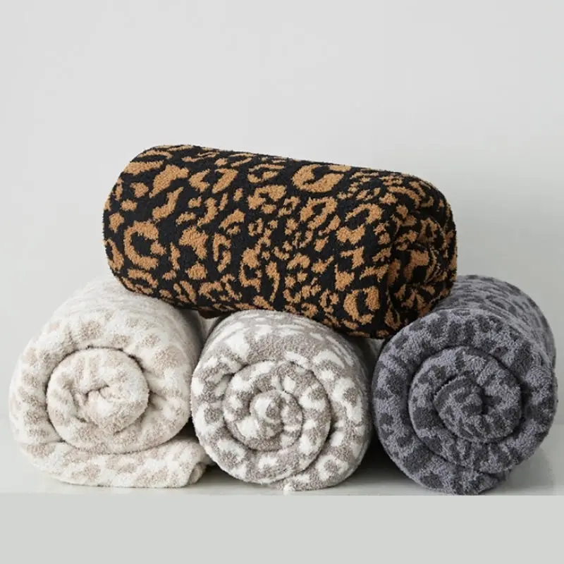 Leopard Pattern Microfibre Winter Blanket 130x160cm Super Soft Sofa Throw Rug