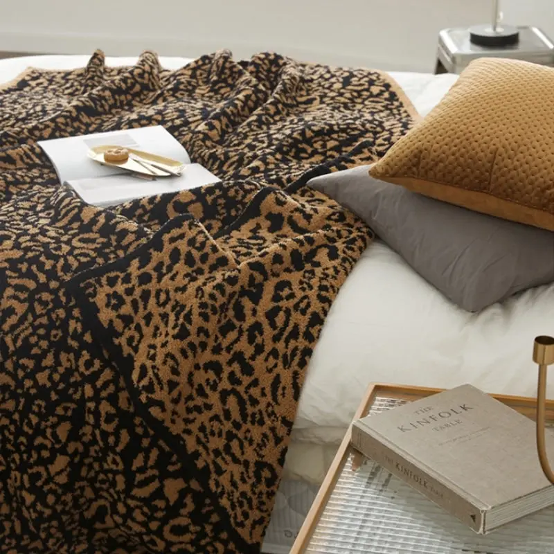 Leopard Pattern Microfibre Winter Blanket 130x160cm Super Soft Sofa Throw Rug