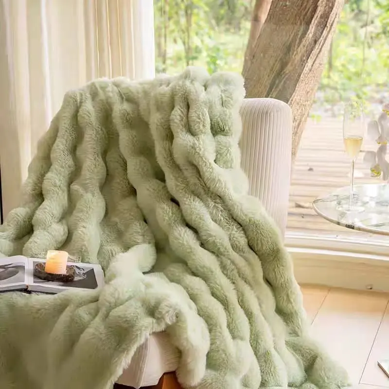 Super Soft Large Faux Fur Winter Blanket Throw Rug 200x230cm Green