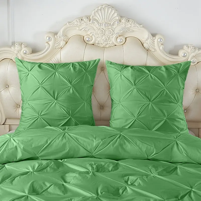 A Pair of 100% Cotton Green Diamond Pinch Pleated Euro Cushion Covers 65x65cm